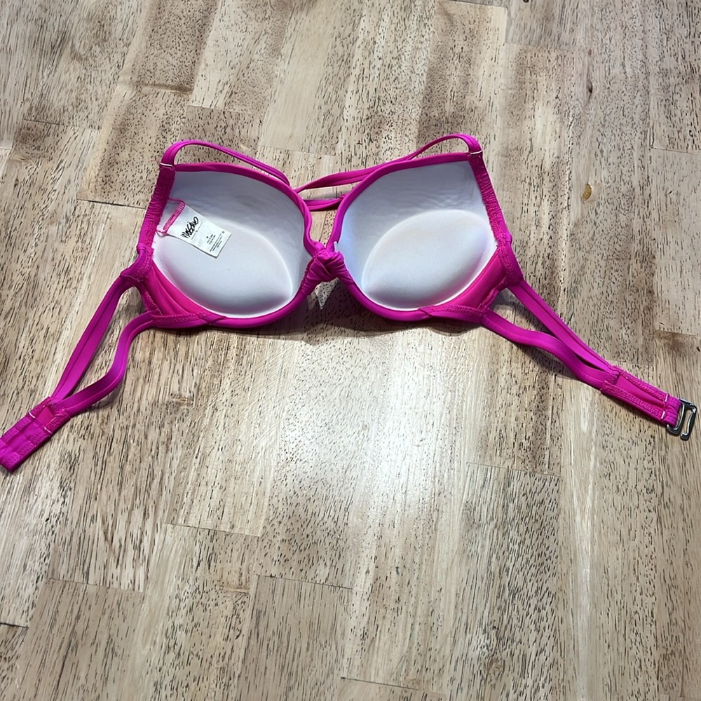 Mossimo Bikini Top - Picture 4 of 4